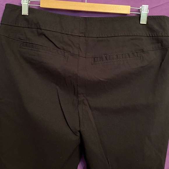 Studio by Torrid Women's Classic Black Trousers. Size 16R. - Picture 3 of 5